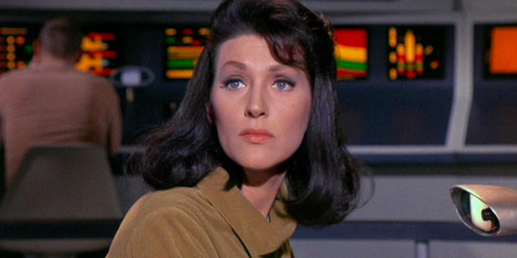 Número Uno interpretada por Majel Barrett